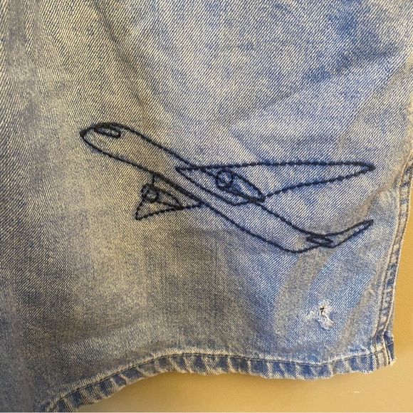 ZARA/Trafaluc Short Overalls Shortalls Denim Embroidered Medium Airplane - Picture 3 of 11